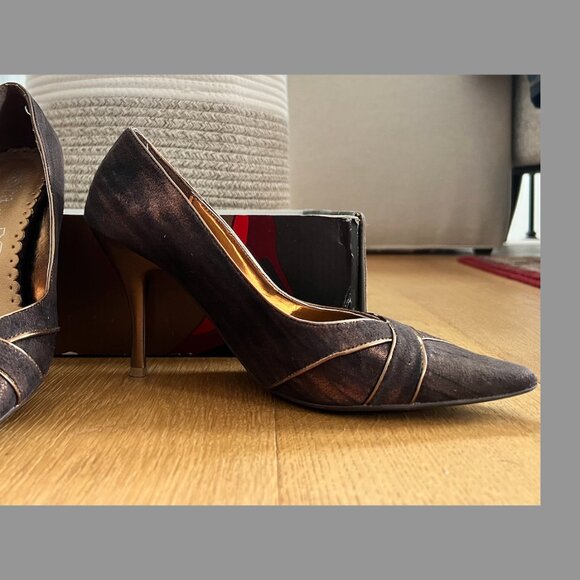 Stunning metallic brown/gold stilletos size 6-6.5 - Picture 3 of 4